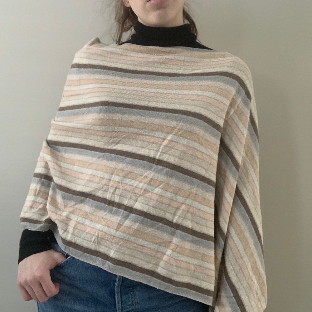 Y2k Gap Cotton/Silk Blend Poncho 🌷